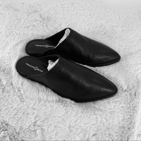 Treasure & Bond Rainey Mule Shoes in Black Leather - Picture 5 of 6